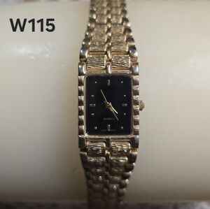 Gold-Tone Quartz Watch – Black Square Dial